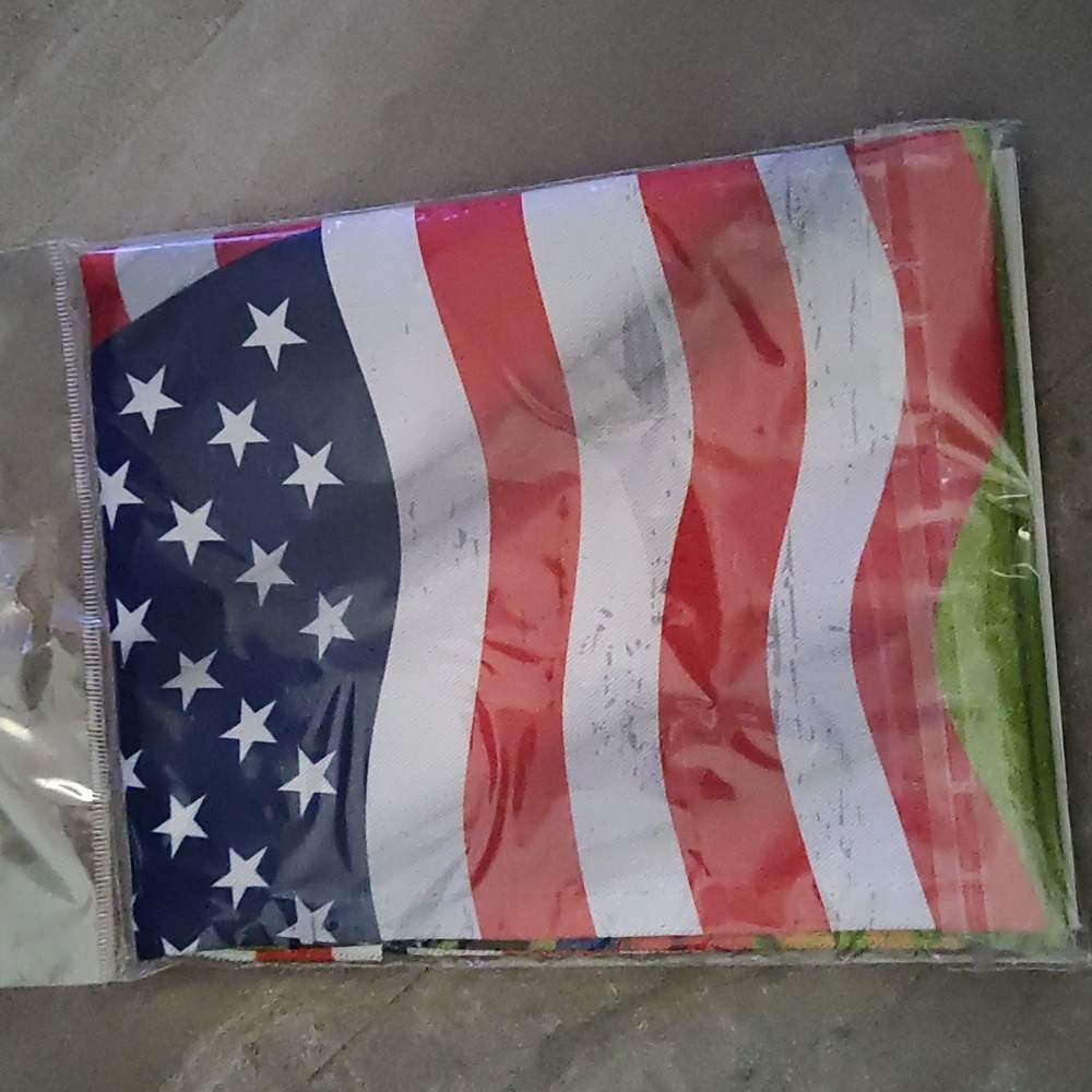 WinCraft Premium Small Garden Flag – USA Truck Design – 12.5" x 18" – Patriotic - Picture 2 of 3
